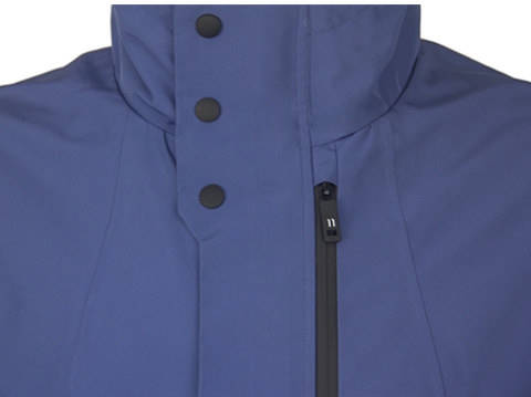 廠家定制品牌沖鋒衣，防水壓膠沖鋒衣