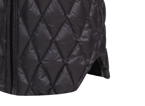 黑色立領(lǐng)女士加長(zhǎng)款羽絨服生產(chǎn)廠家