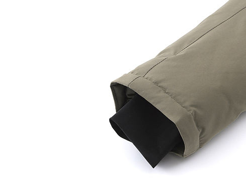 毛圈領(lǐng)女款羽絨服定制代工加工制作