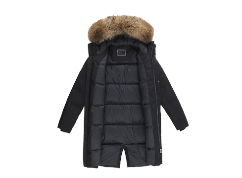 外貿(mào)品牌生產(chǎn)加工廠家專(zhuān)業(yè)制作羽絨服