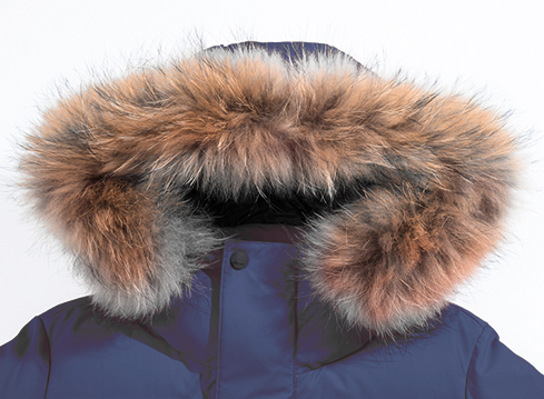 加長款羽絨服定制生產(chǎn)女款毛領(lǐng)羽絨服