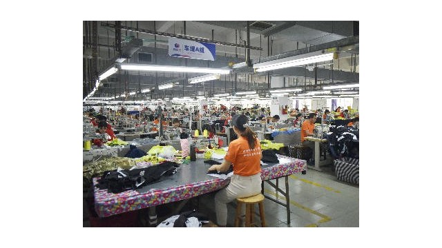 中國羽絨服生產(chǎn)廠家基地：你的爆款，真的“出自名門”嗎？