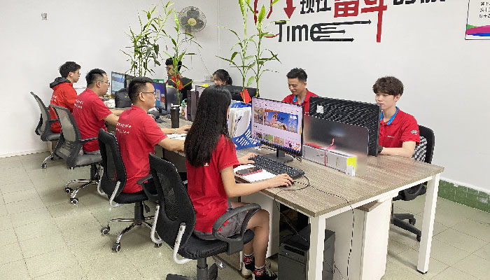 700-400車研發(fā)設(shè)計(jì)